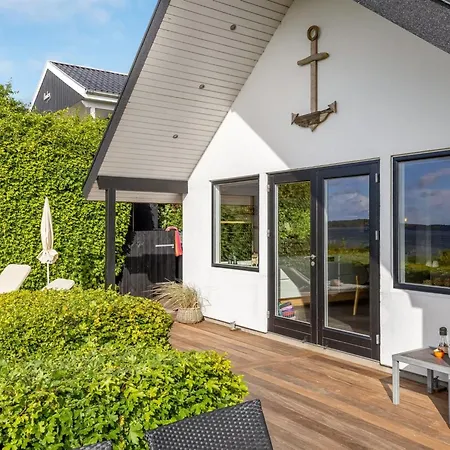 Femija - 50m From The Sea By Interhome Holiday home